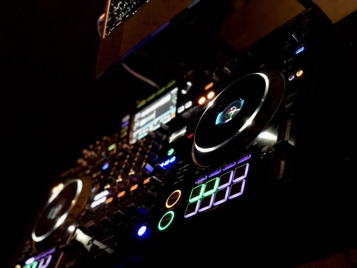 常設のDJブース